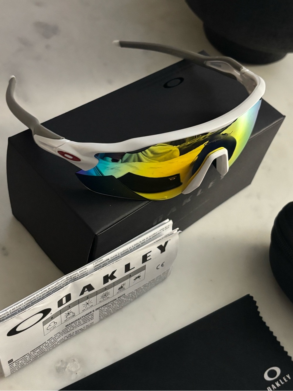 Oakley RADAR EV PATH Sunglasses - Picture 6 of 10